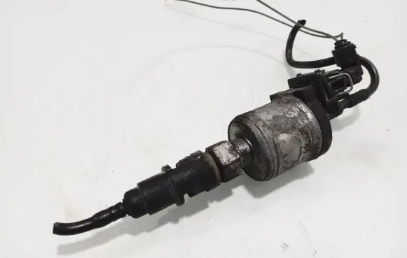 Opel Omega B2 Webasto auxiliary heater fuel pump 22450901