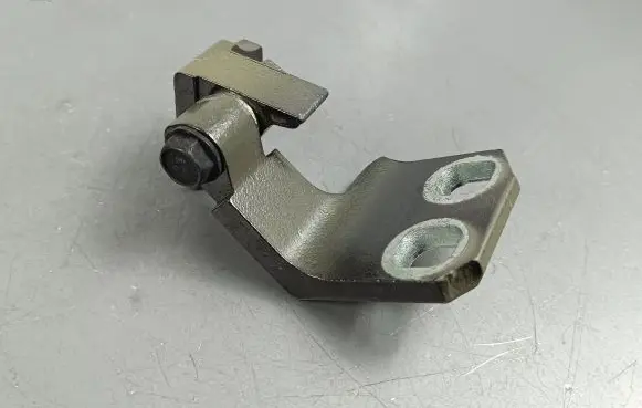 Jeep Cherokee Front door upper hinge
