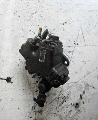 Opel Astra H Fuel injection high pressure pump 0445010311