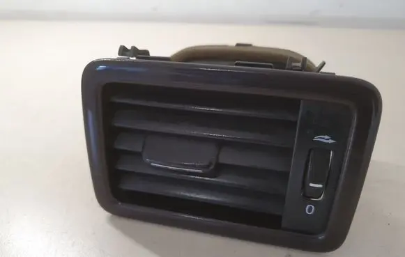 Volvo S80 Dash center air vent grill 30755184 30755192