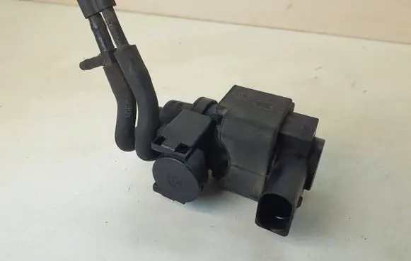 Audi A6 S6 C6 4F Turbo solenoid valve 059906629A 4252442