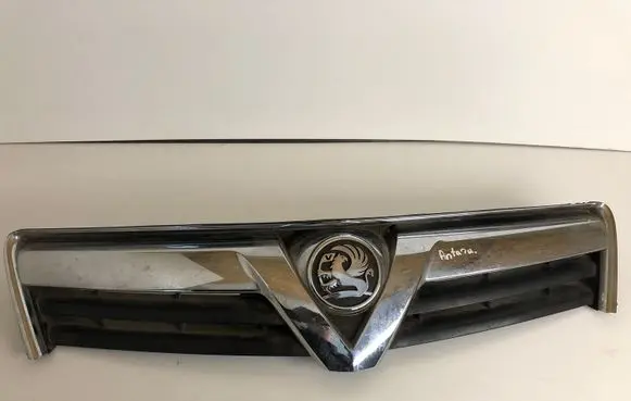 Opel Antara Front grill 96433237
