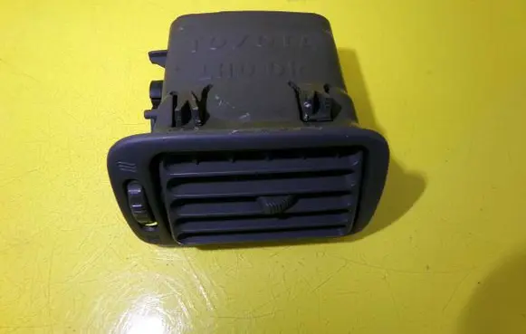 Toyota Corolla E110 Dashboard side air vent grill/cover trim 55650-02060