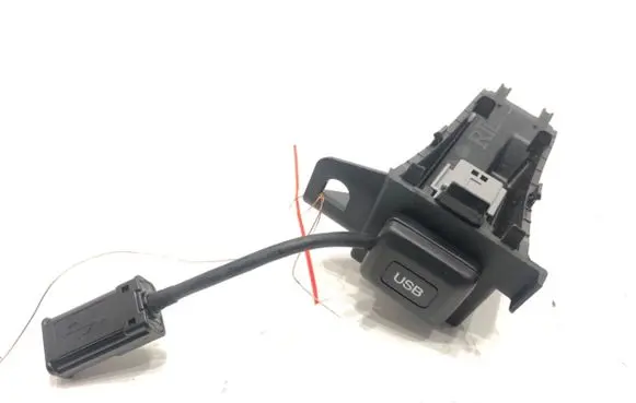 Honda Odyssey USB socket connector 