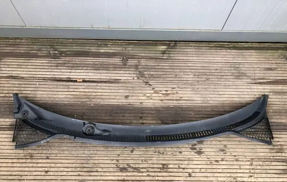 Peugeot 207 CC Wiper trim 96818459XT
