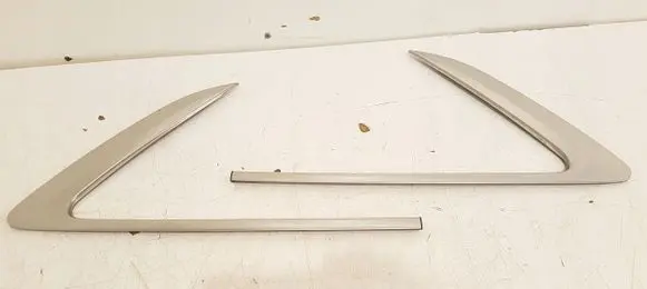 Renault Megane IV Rear door glass trim molding