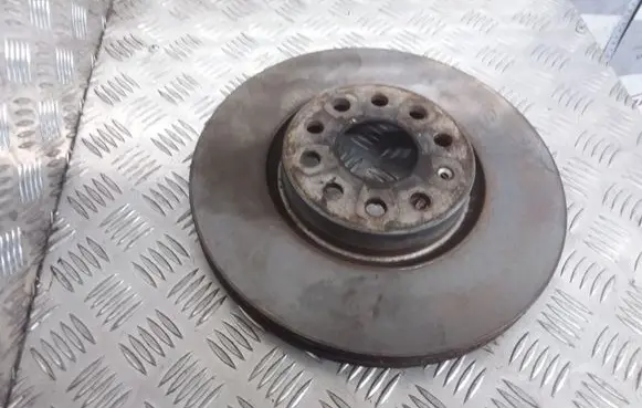 Audi Q3 8U Front brake disc