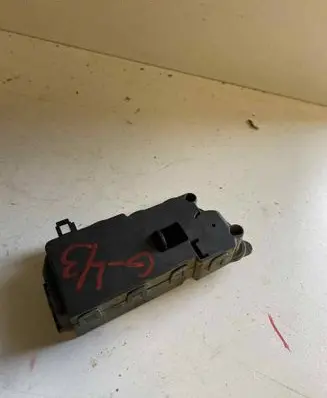 Volvo S40 Fuel tank cap lock 30716754