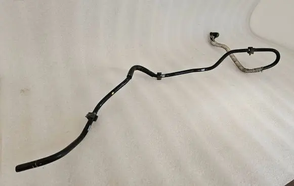 Volkswagen Touareg I Vacuum line/pipe/hose 7L0616708B