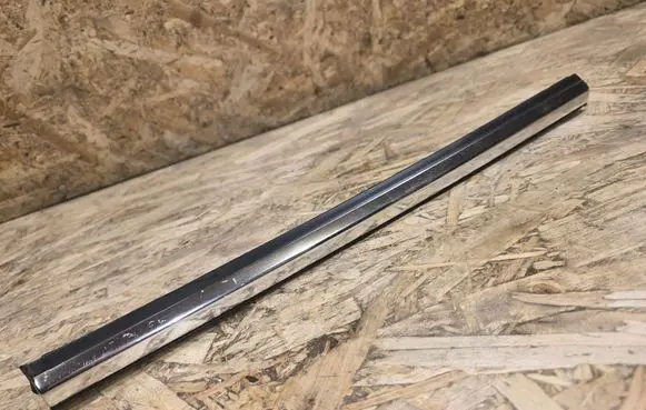 Jaguar XK - XKR Rear side glass trim 