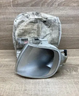 Volkswagen Polo III 6N 6N2 6NF Front indicator light 6N0953049C