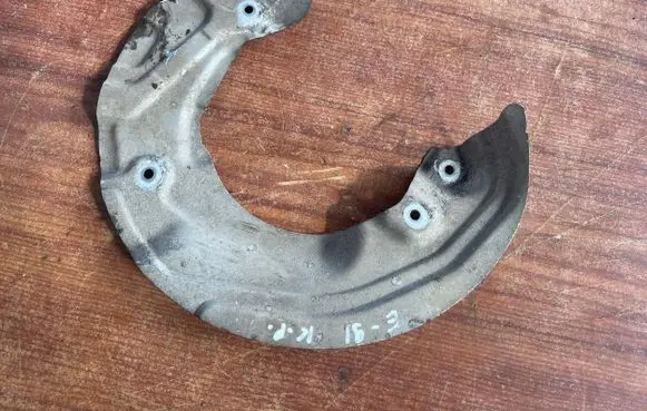 BMW 3 E90 E91 Front brake disc dust cover plate 