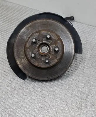 Toyota Prius (XW50) Front wheel hub spindle knuckle