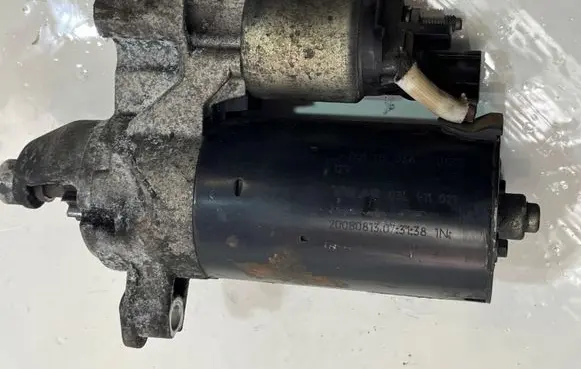 Audi A4 S4 B5 8D Starter motor