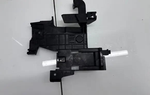 BMW X5 G05 Other engine bay part 8663502