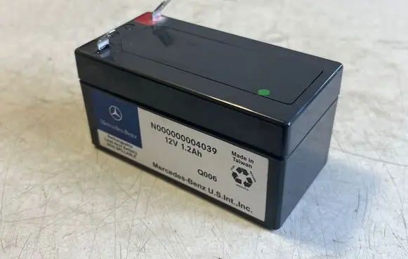 Mercedes-Benz GLB X247 Car battery N000000004039