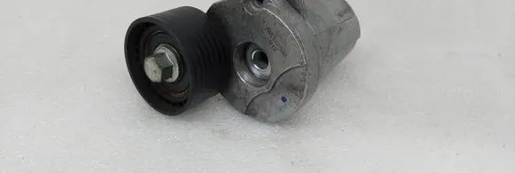 BMW 5 GT F07 Generator/alternator belt tensioner GAT20800