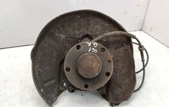 Alfa Romeo 156 Rear wheel hub spindle/knuckle 