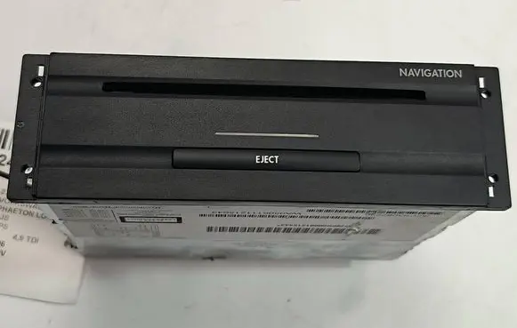 Navigation unit CD/DVD player