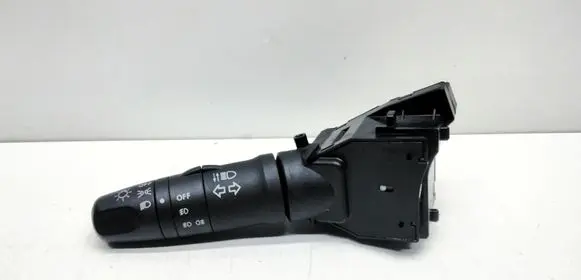 Nissan Almera Tino Indicator stalk 25540