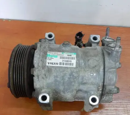 Volvo V60 Air conditioning (A/C) compressor (pump) 31348245 7451905145