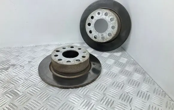 Skoda Octavia Mk3 (5E) Rear brake disc 