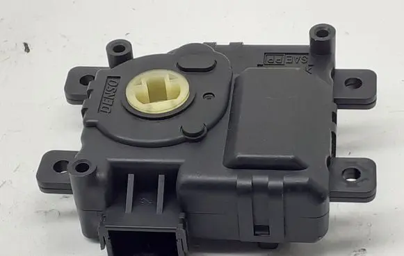 KIA Optima Air flap motor/actuator 138004000