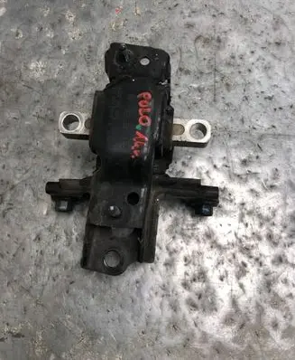 Volkswagen Polo V 6R Engine mount bracket 6Q0199555AR