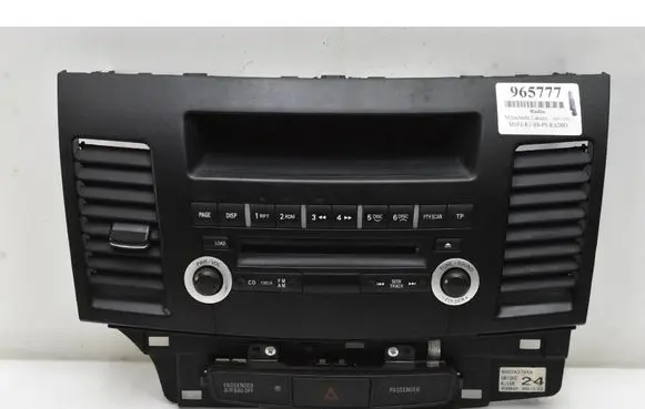 Mitsubishi Lancer VIII Radio/CD/DVD/GPS head unit 8002A378XA