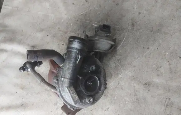 Ford Kuga I Turbo 0099911