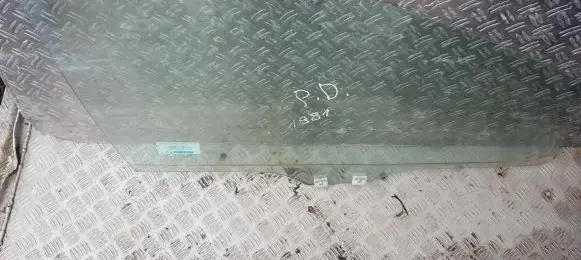 Mazda 2 Front door window glass four-door