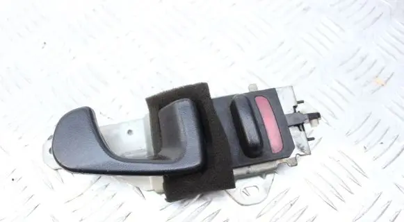 Mitsubishi 3000 GT Front door interior handle 