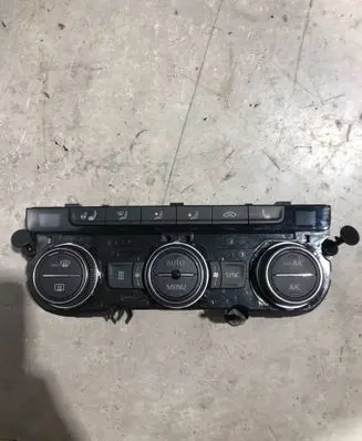 Volkswagen PASSAT B8 Climate control unit 5G1907044A
