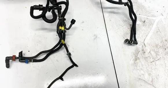 Mazda 3 I Fuel line/pipe/hose 