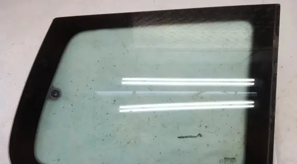 Renault Espace III Rear side window