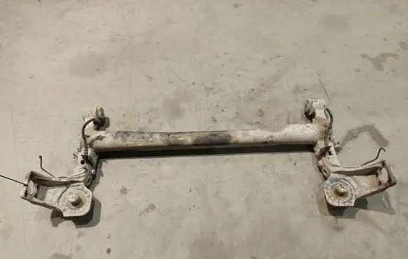 Opel Astra G Rear subframe 