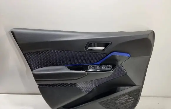 Toyota C-HR I Front door card panel trim 67061F4030