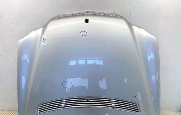 Mercedes-Benz C AMG W203 Engine bonnet/hood 