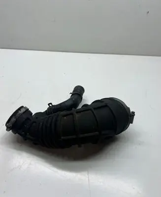 Opel Vectra C Air intake hose/pipe 90528773