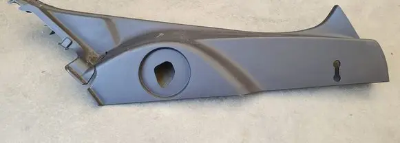 Toyota Auris E180 Rear seat side bottom trim 6255102320