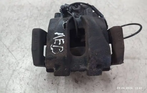 BMW X4 F26 Front brake caliper