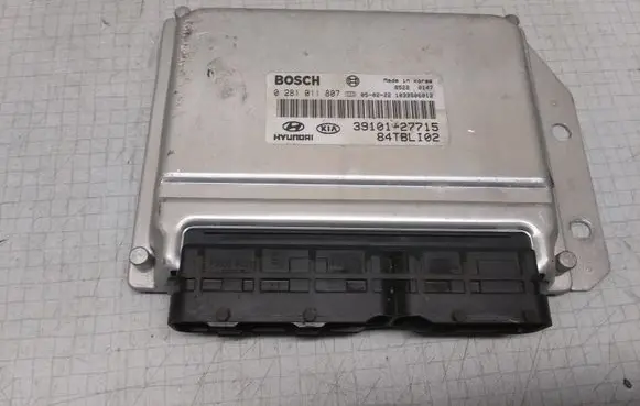 Hyundai Getz Engine control unit/module 0281011807 3910127715
