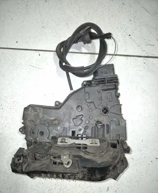 Seat Alhambra (Mk2) Sliding door lock 7N0839015B