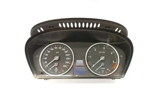 BMW 5 E60 E61 Speedometer (instrument cluster) 9177261 62109177261 110080213