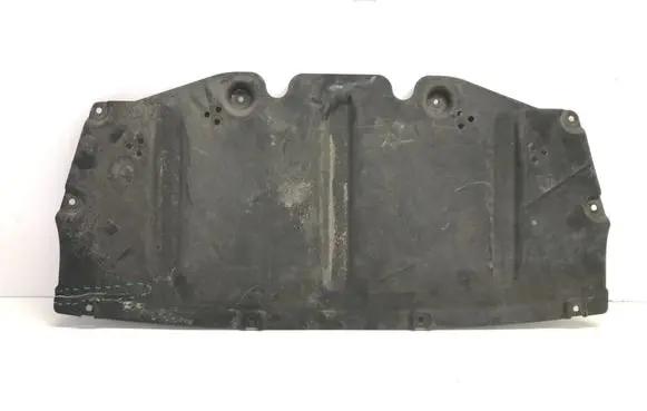 BMW 3 G20 G21 Engine splash shield/under tray 7428176
