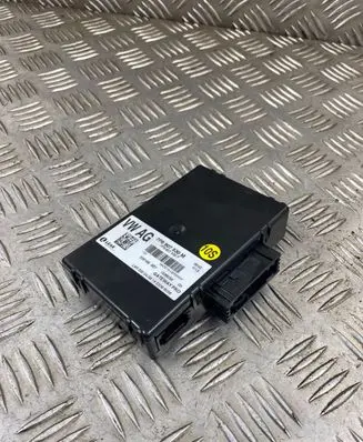 Volkswagen Touareg II Gateway control module 7P6907530M
