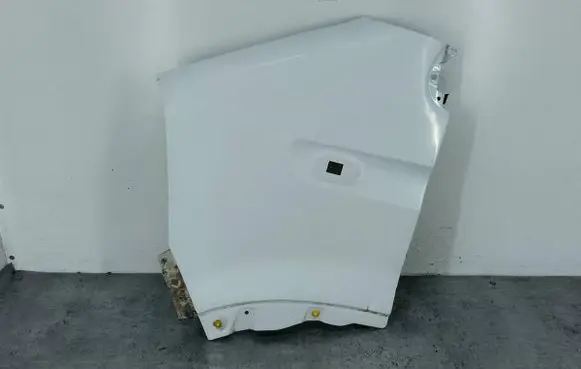 Renault Master II Fender 0389