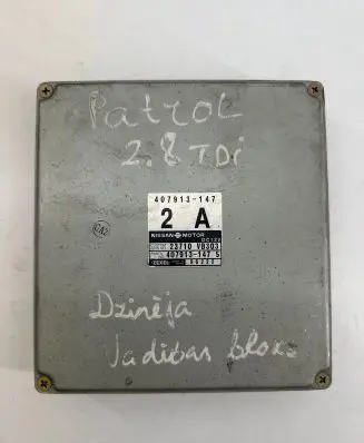 Nissan Patrol Y61 Engine control unit/module 23710VB303 407913147 4079131475