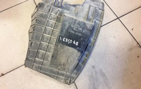 Toyota Verso Rear underbody cover/under tray 525910F010