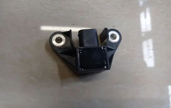 BMW 5 F10 F11 Airbag deployment crash/impact sensor 9159310